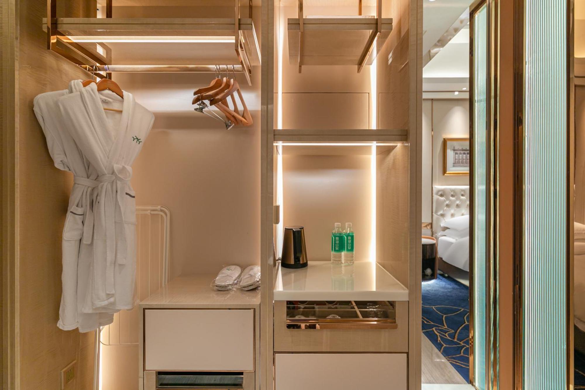 Easeland Hotel Kuangcsou Kültér fotó